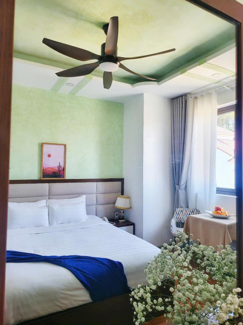 Tasme Hotel Da Lat Exterior photo